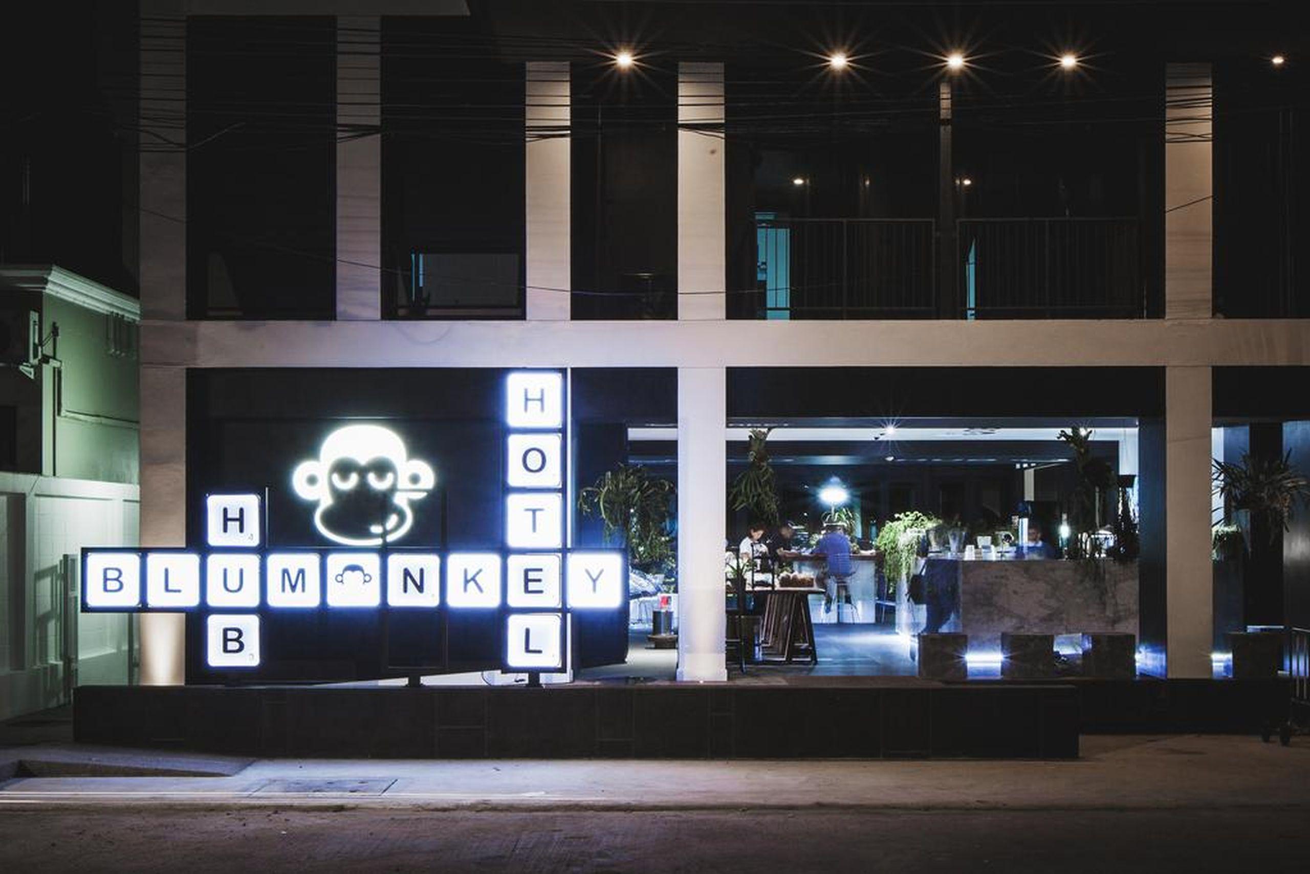 Blu Monkey Hub And Hotel Phuket - Sha Extra Plus Exteriör bild